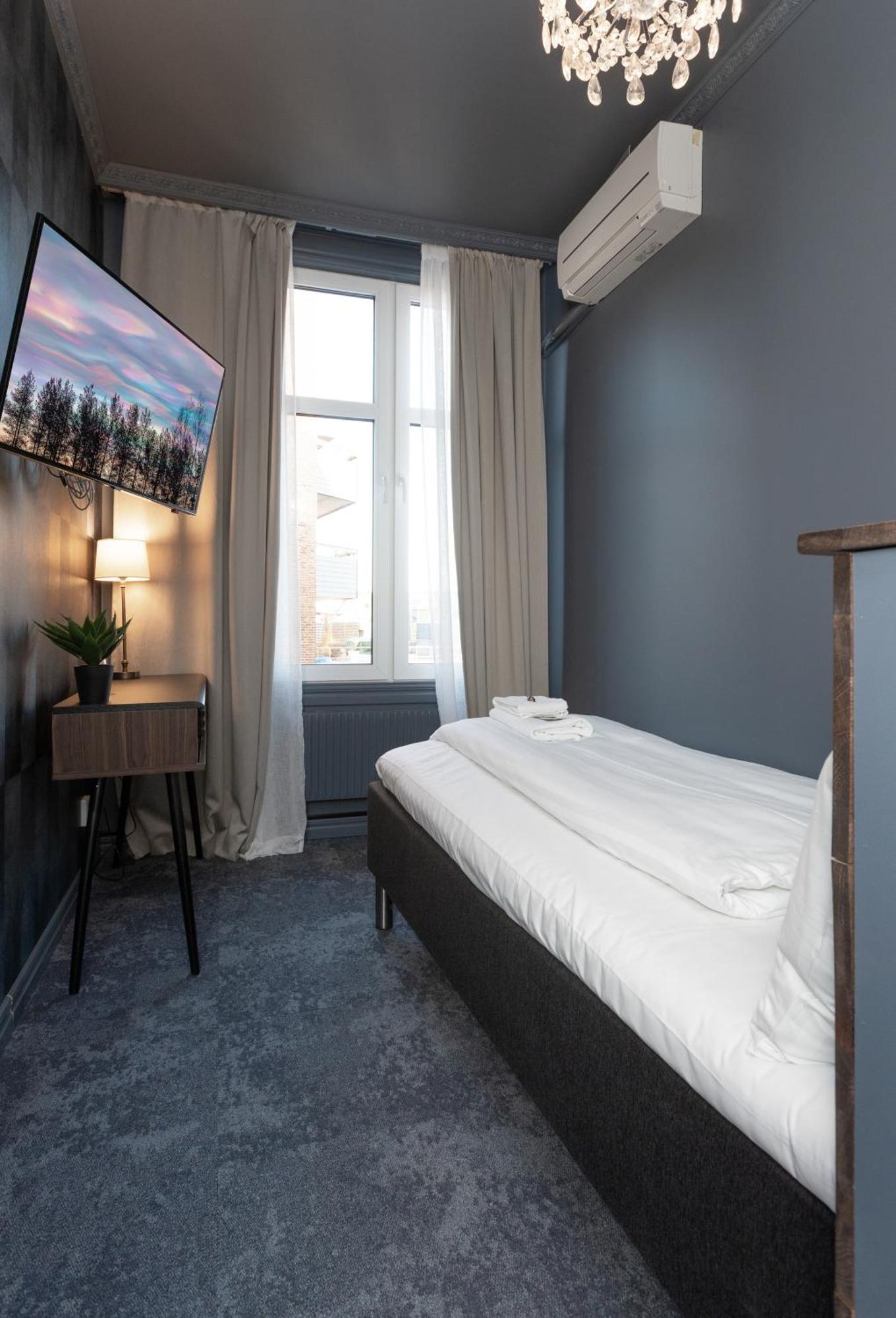 Hotell Drottninggatan 11 ボーデン エクステリア 写真